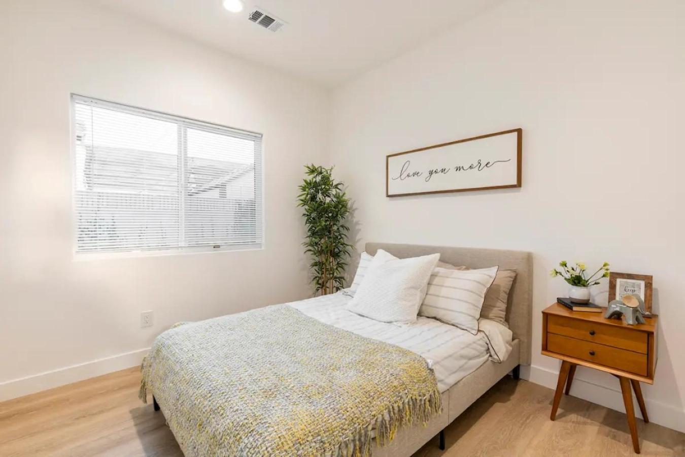 Little Saigon Modern Quiet 3bd-2b In Orange County Westminster